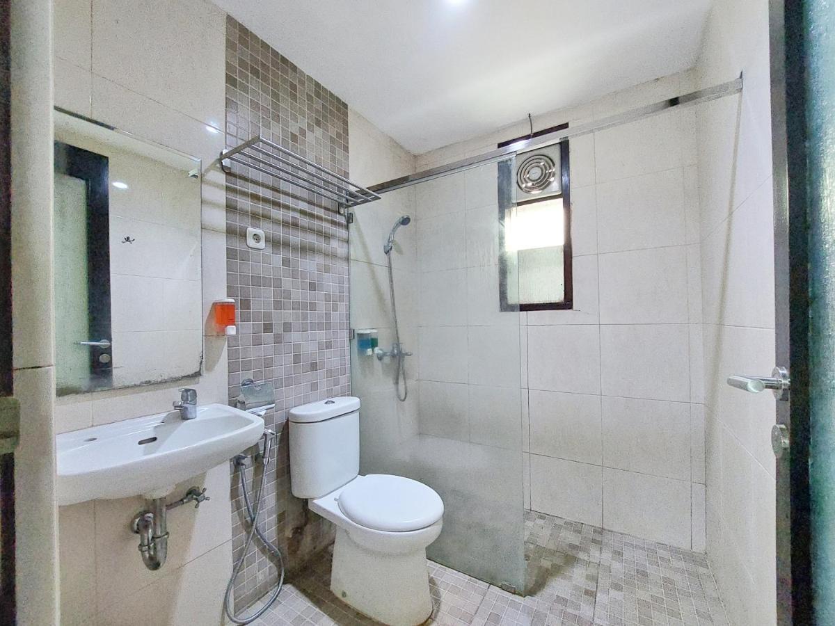 Shinta Guesthouse Маланг Экстерьер фото